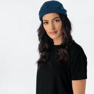 Ethika - Raw Edge Beanie - Red